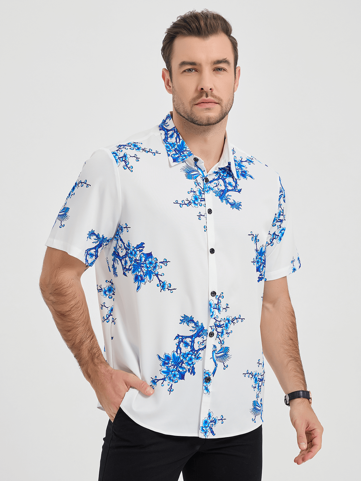 Men's Casual Short-Sleeve Button-Up Shirt in Blue with Floral Print