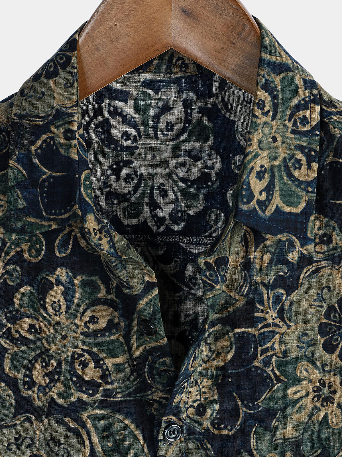 Men's Short Sleeve Green Cotton Shirt, Casual, Vintage, Floral Buttons, Holiday