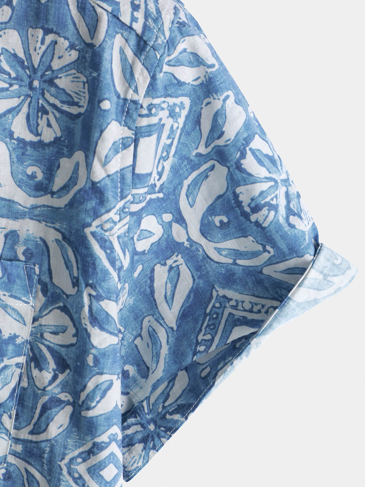 Men's Short Sleeve Summer Shirt with Blue Pockets, Floral Print, for the Beach