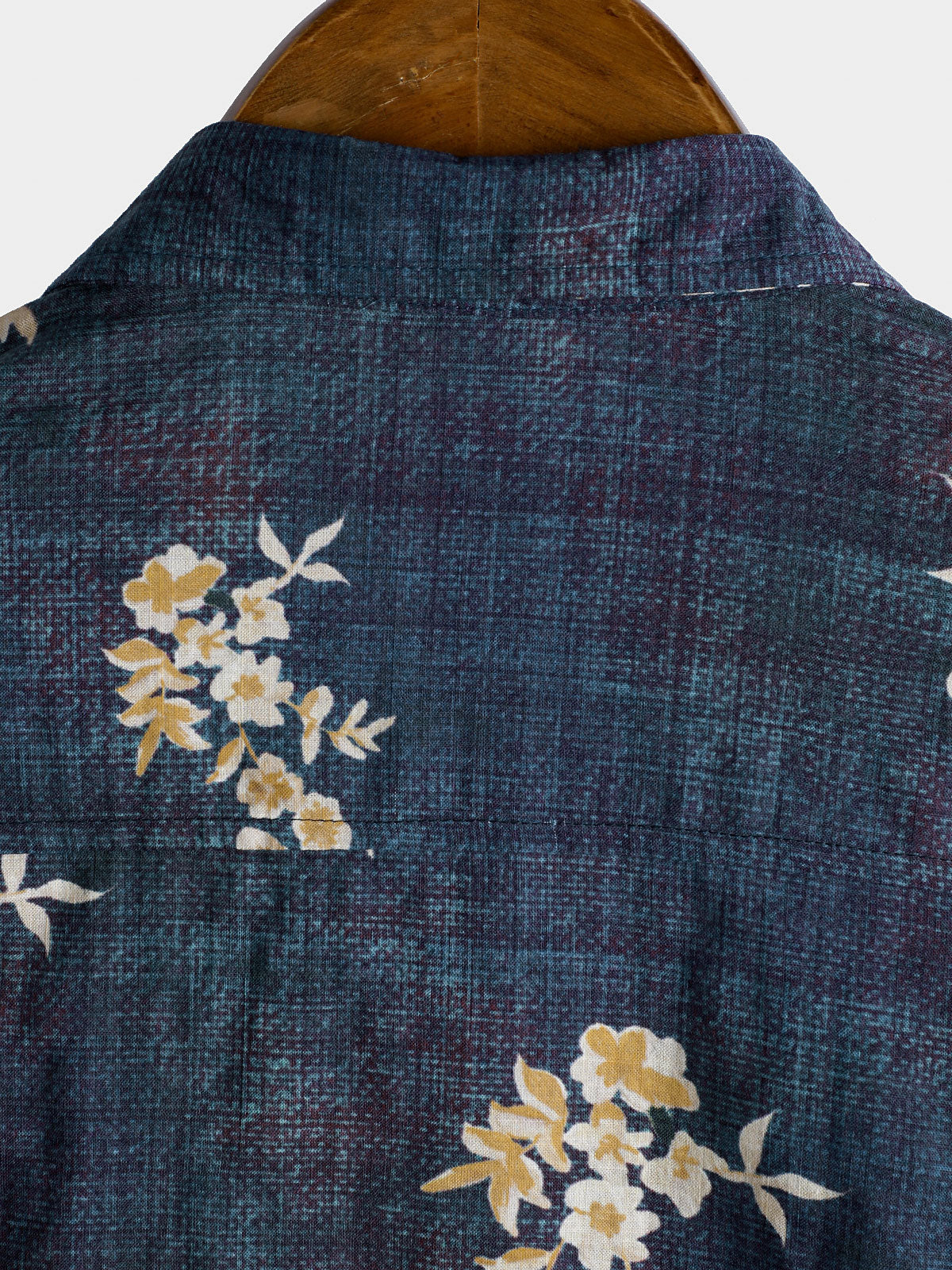 Casual Short-Sleeved Button-Up Shirt with Floral Print for Men