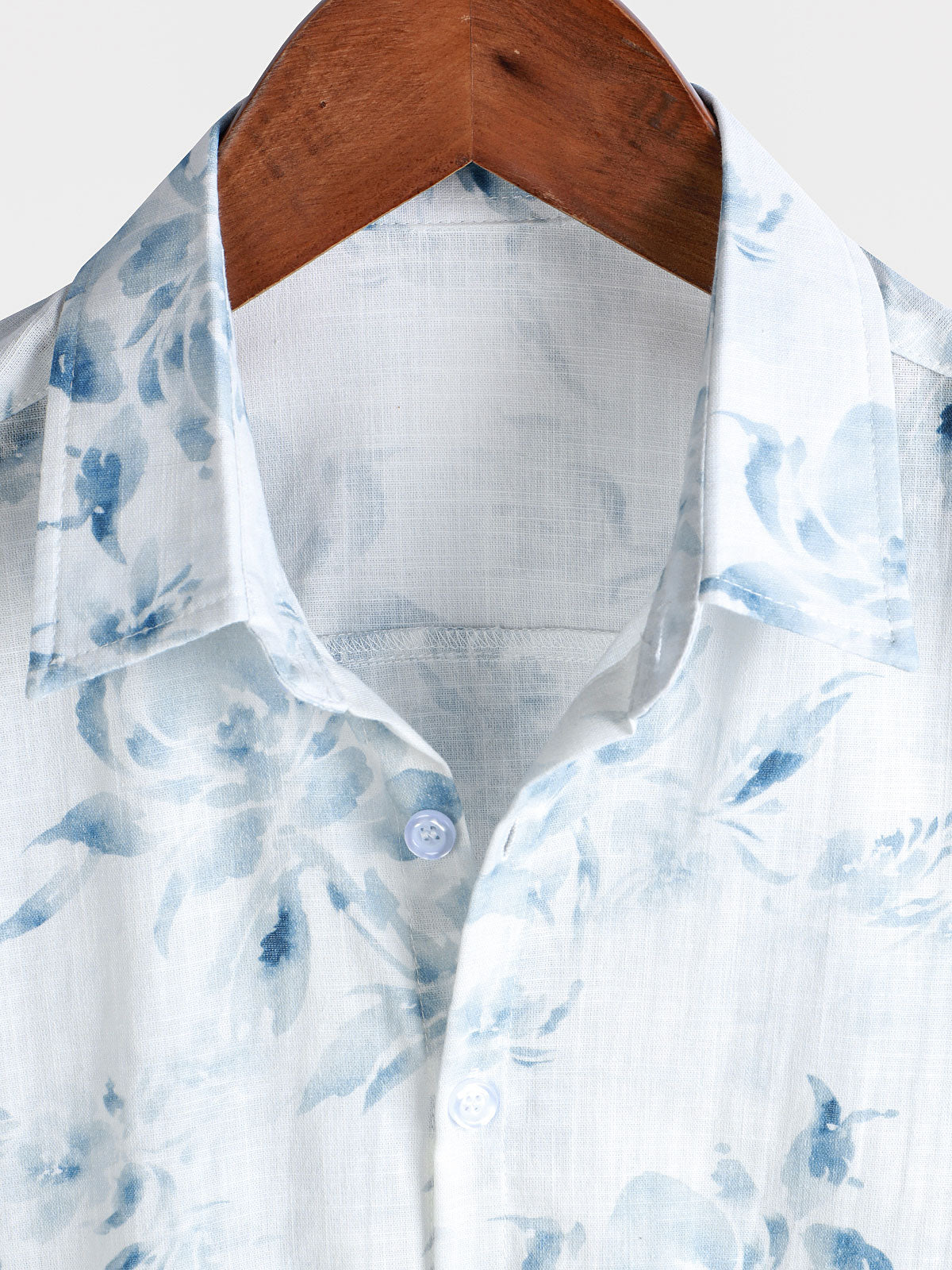 Men's Short-Sleeve Button-Up Shirt, Casual Style, Floral Pattern, Ideal for Holidays