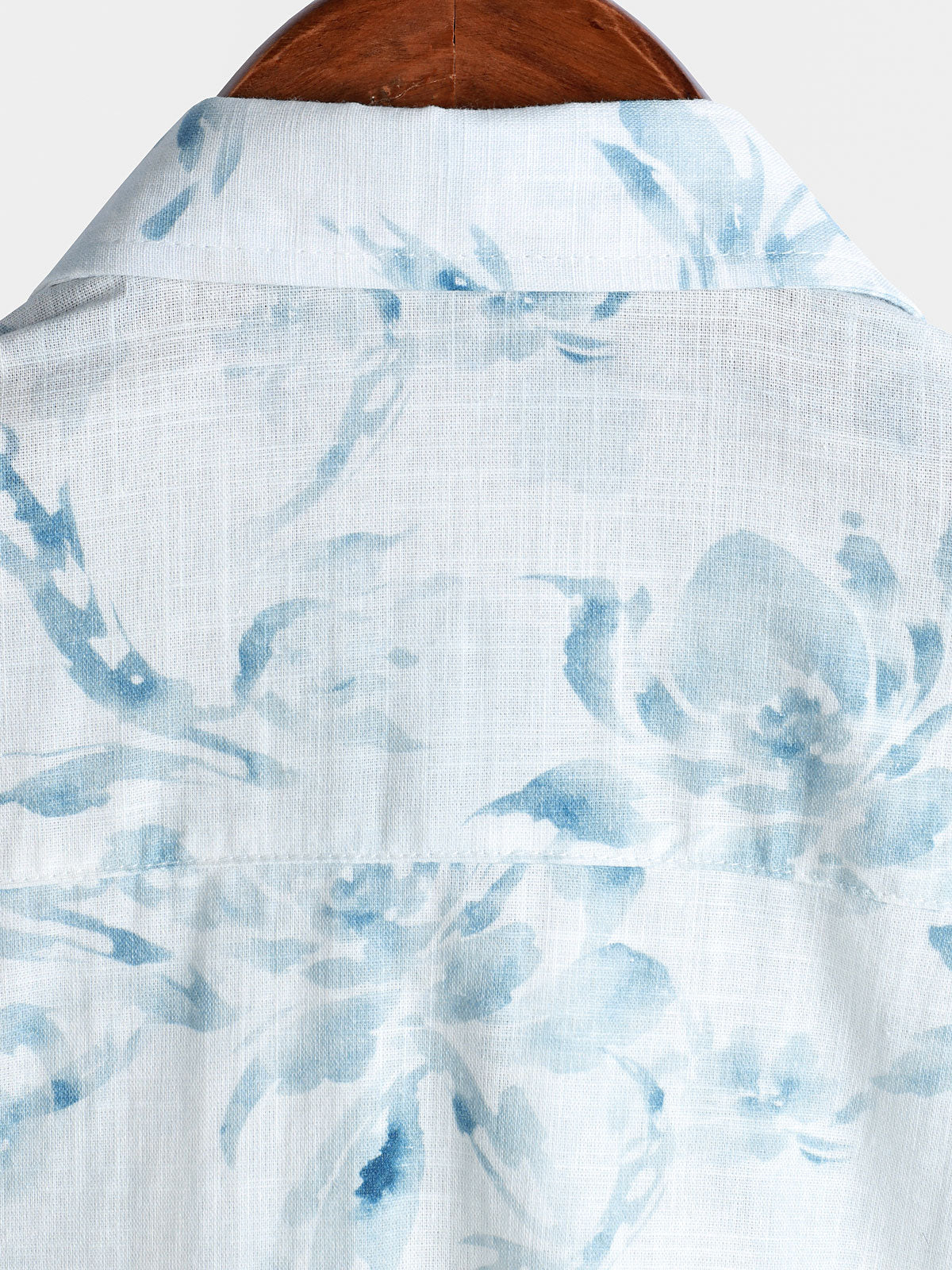 Men's Short-Sleeve Button-Up Shirt, Casual Style, Floral Pattern, Ideal for Holidays