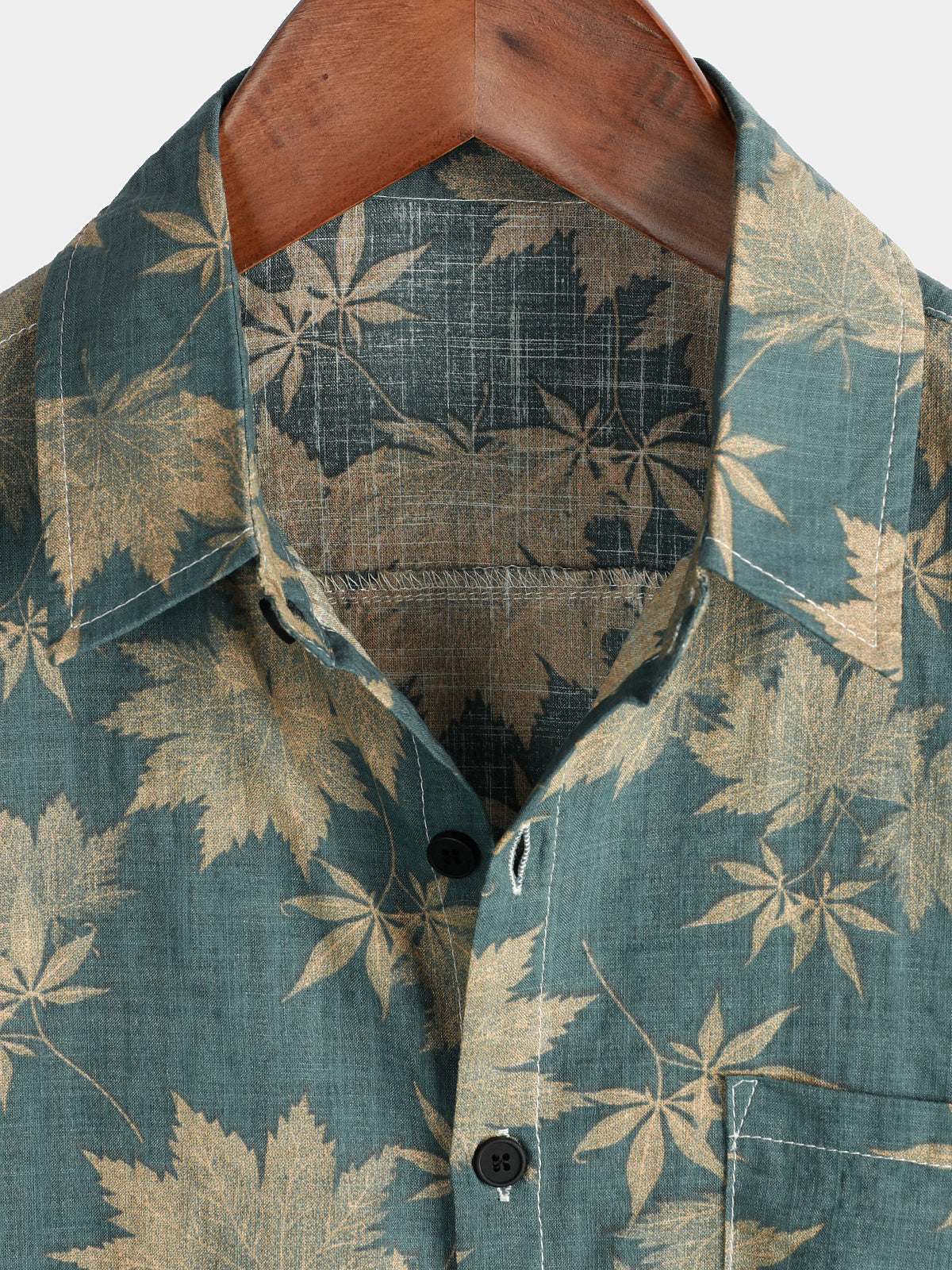 Men's Short Sleeve Summer Shirt with Pocket in Cotton and Maple Leaf