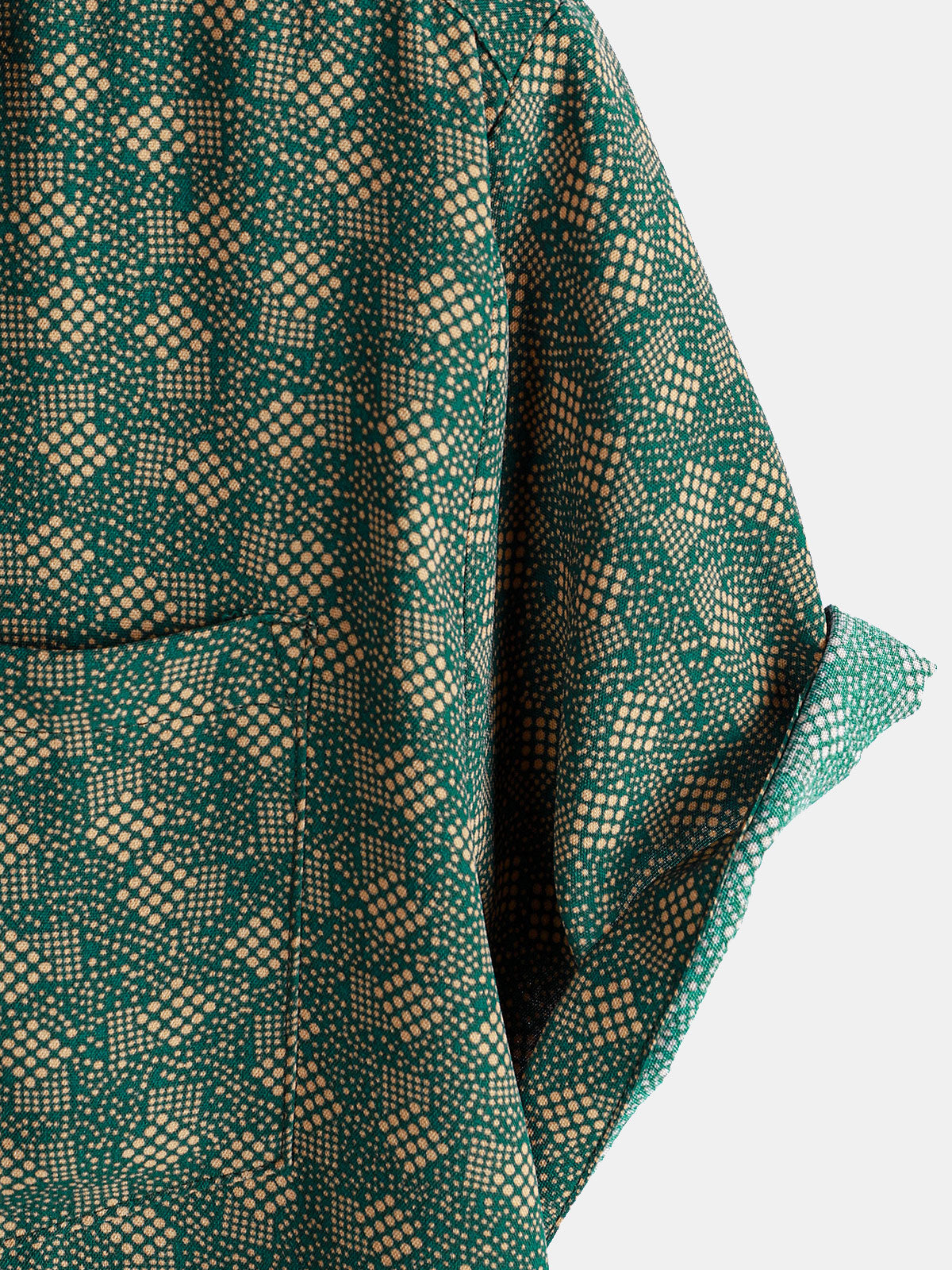 Short-sleeved shirt with green retro geometric print pocket for men