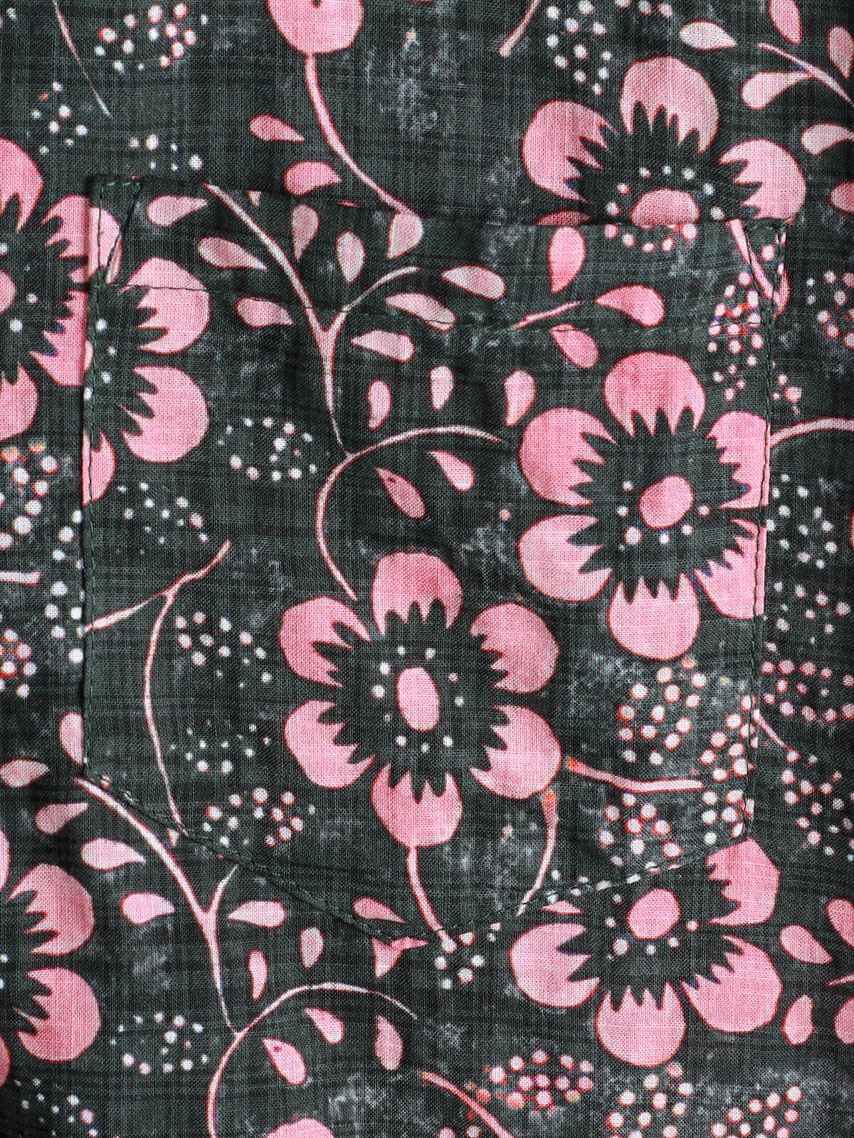Short-sleeved Hawaiian shirt with pink floral pockets for men