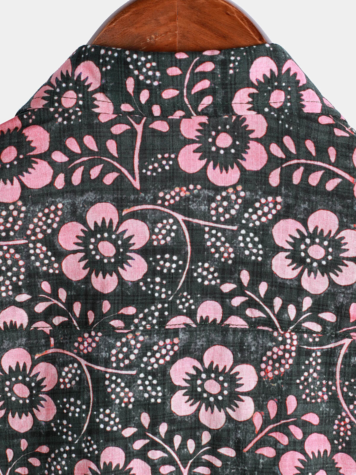 Short-sleeved Hawaiian shirt with pink floral pockets for men