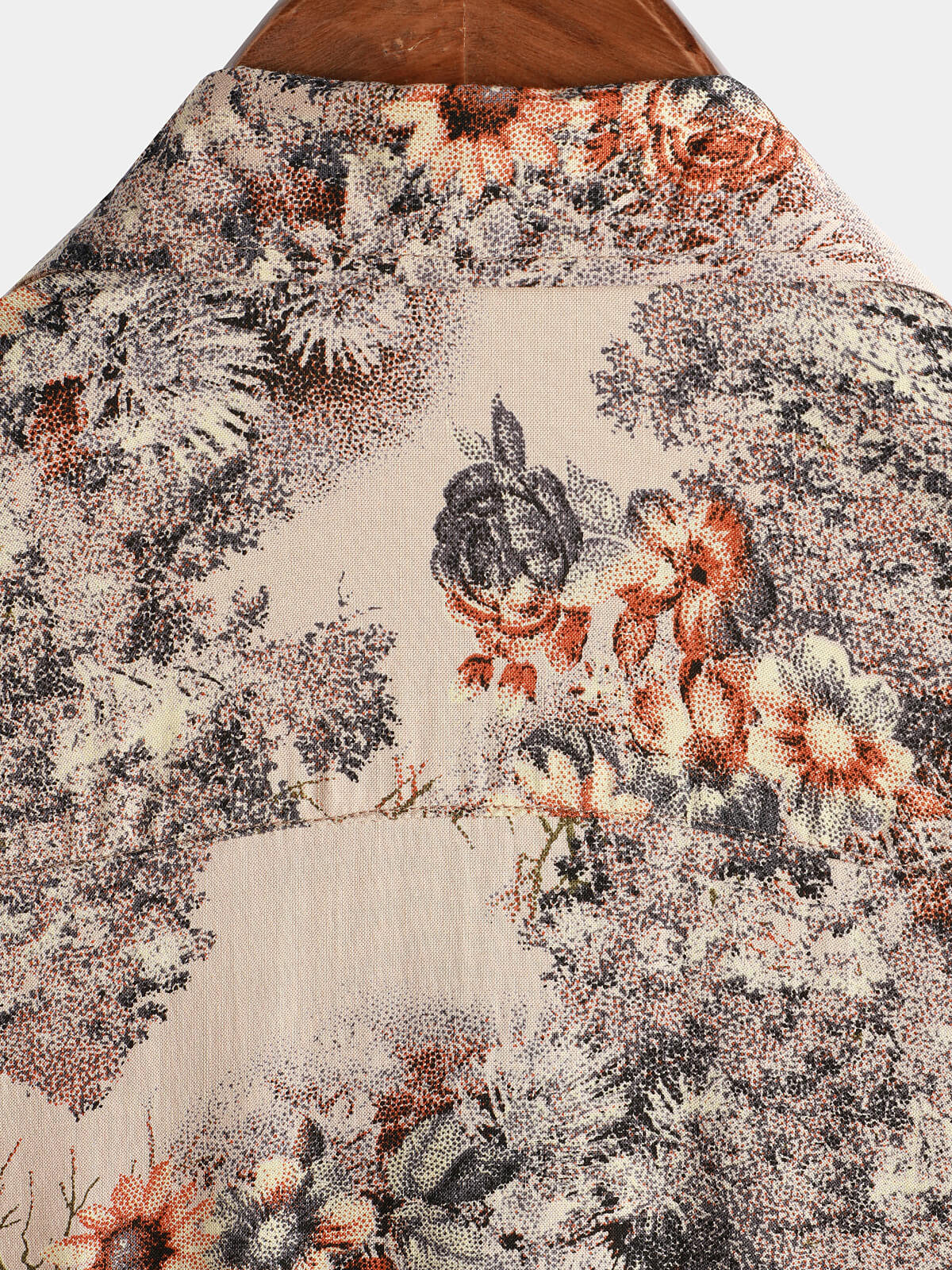 Short-Sleeved Button-Up Holiday Shirt for Men with Floral Print