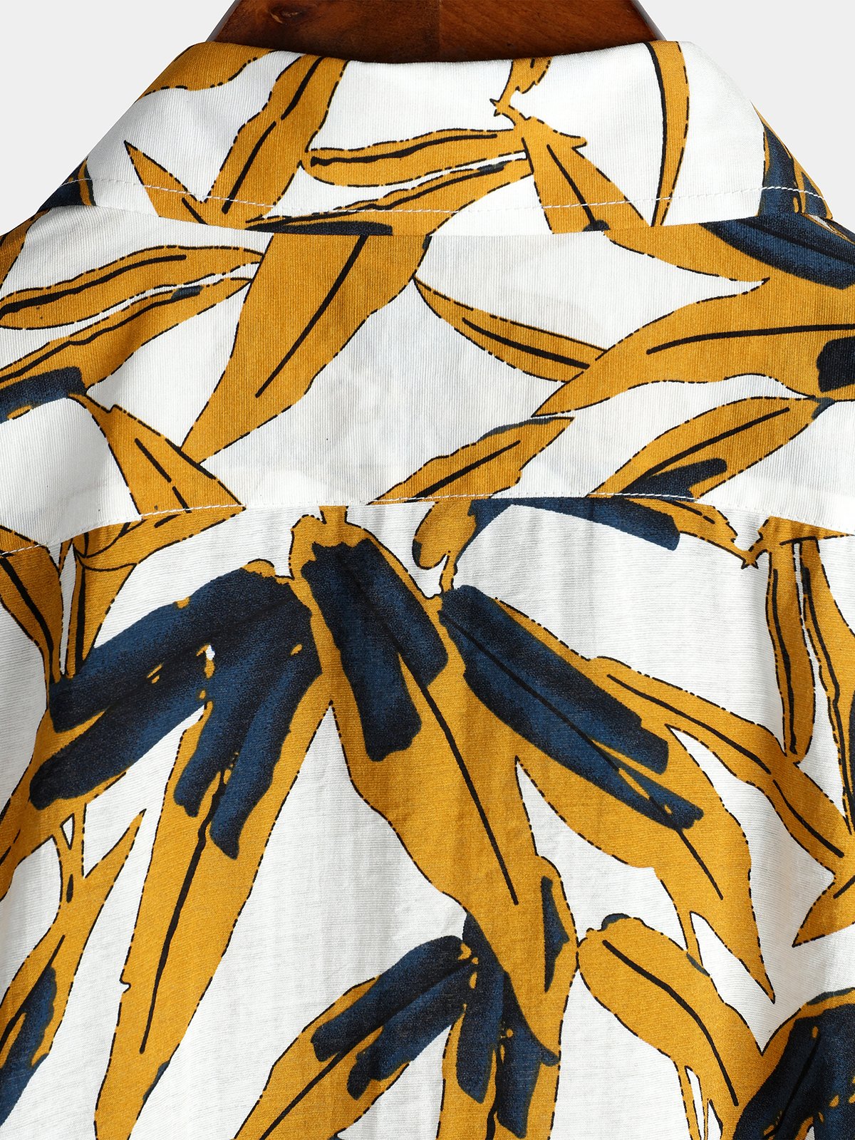 Men's pure cotton Hawaiian-style holiday print shirt